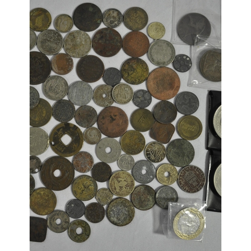 337 - TUB OF VARIOUS COINS