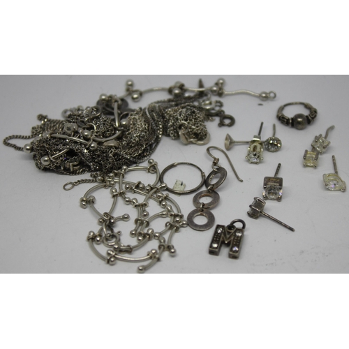 380 - QUANTITY OF SILVER (APPROX 150g) AND SILVER COLOURED JEWELLERY INCLUDING PENDANTS, NECKLACES, BANGLE... 