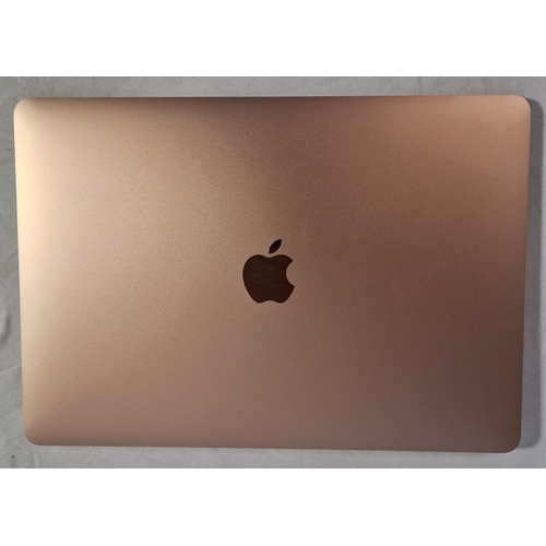 286 - ROSE GOLD MACBOOK AIR (RETINA) 13 INCH WITH CHARGER AND BOX (MODEL A1932). SERIAL NO. C02XMPXYJK7F