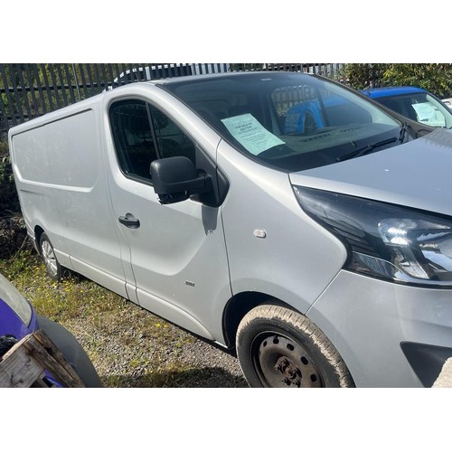 101 - VAUXHALL VIVARO L2 2900 CTTI 15PS SPORTIVE- DK66 LWZ                                    1600cc, SILV... 