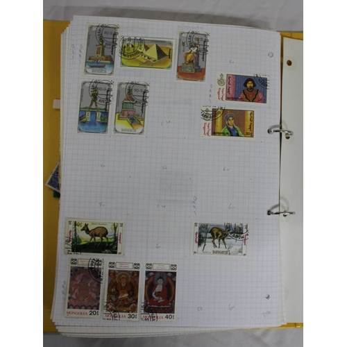 304 - 6 FOLDERS OF FOREIGN STAMPS