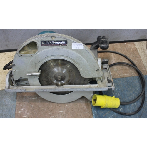 MAKITA 110v CIRCULAR SAW, 5903R