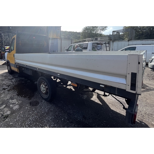 102 - IVECO DAILY 35S12 MWB FLATBED - REGISTRATION NUMBER HX59 BBV2287cc, YELLOW DIESEL, FLATBED (V5 SAYS ... 