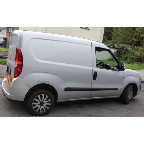 103 - VAUXHALL COMBO 2000 L1H1 CDTi SPORTIVE PANEL VAN - REGISTRATION NUMBER CK14 AAX1248cc SILVER DIESEL ... 