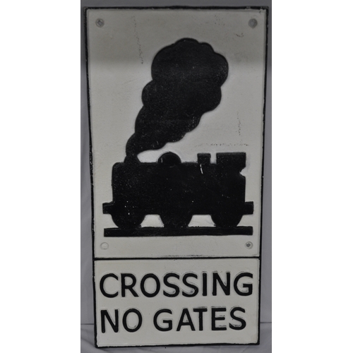 12 - 3' REPRODUCTION RAILWAY CROSSING SIGN