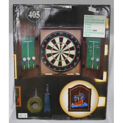 26 - DARTBOARD SET - BOXED