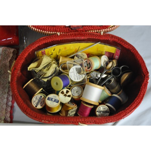 62 - COLLECTION OF LACEDAY BOBBINS AND SEWING ACCESSORIES