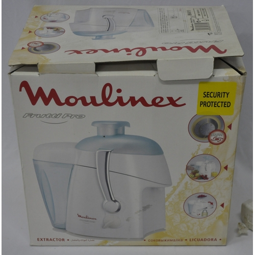 68 - MOULINEX FRUTTI PRO, ANDREW JAMES SLOW COOKER 1.5L, RUSSEL HOBBS TRAVEL KETTLE WITH 2 MUGS (23840), ... 