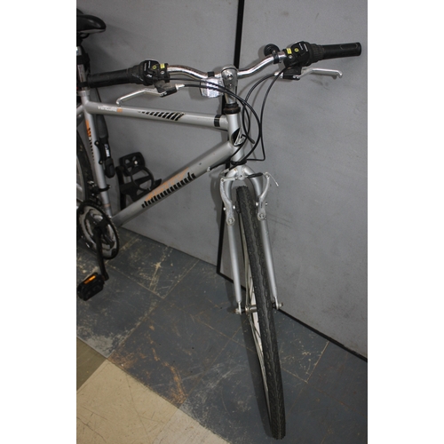 84 - 2 BIKES - ACTIV VENTURE 18 SPEED BIKE AND X-FIRE STEALTH 18 SPEED MOUNTAIN BIKE WITH FRONT SUSPENSIO... 