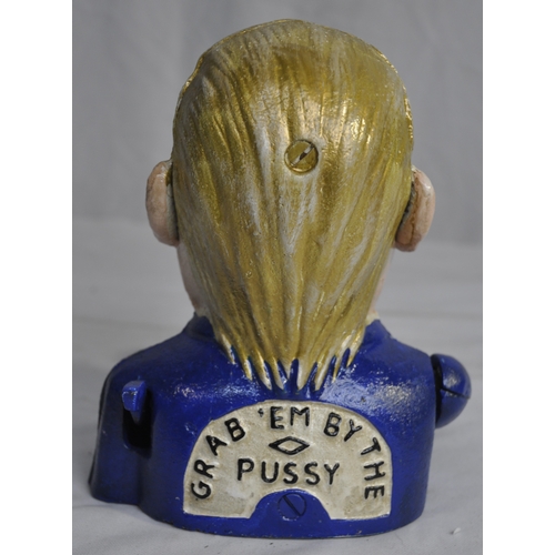 138 - DONALD TRUMP MONEY BANK