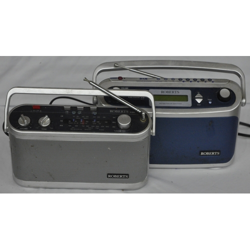 258 - 2 ROBERTS RADIOS