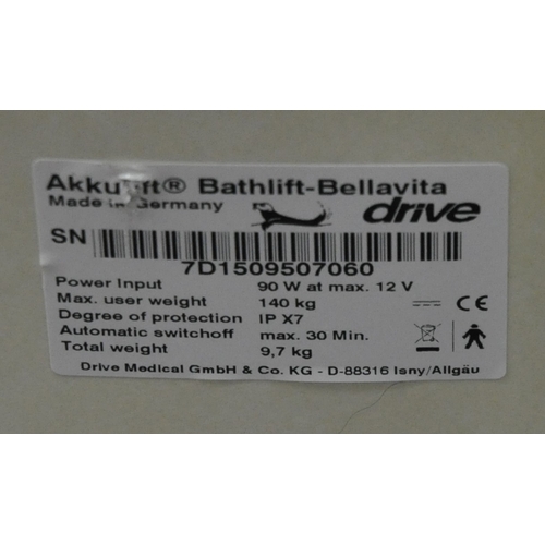 50 - AKKULIFT BATHLIFT - BELLAVITA MAX 140kg