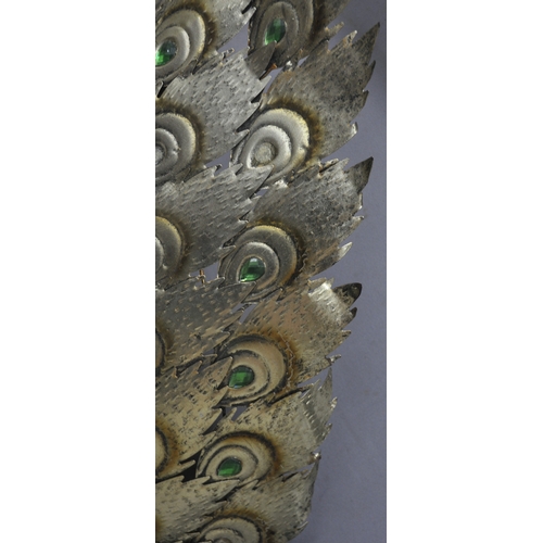 61 - LARGE METAL PEACOCK