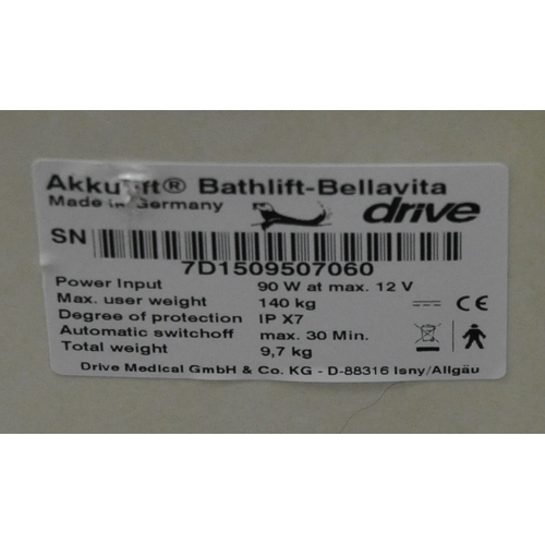 128 - AKKULIFT BATHLIFT - BELLAVITA MAX 140kg