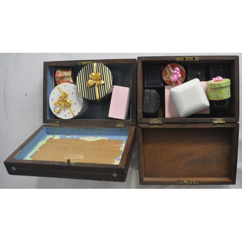 147 - 3 WOOD JEWELLERY BOXES, LAQUERED JEWELLERY BOX DECORATED WITH BIRD AND QUANTITY OF SMALL JEWELLERY B... 