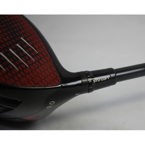 197 - TAYLOR MADE STEALTH HZRDUS RDX SMOKE DRIVER WITH HEAD COVER (C4)