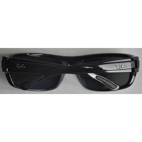 210 - PAIR RAYBAN SUNGLASSES IN RAYBAN CASE (MODEL 4166) (A63)