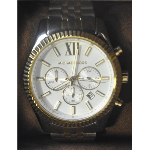 212 - GENTS MICHAEL KORS WATCH IN PRESENTATION BOX (251607) (A104)