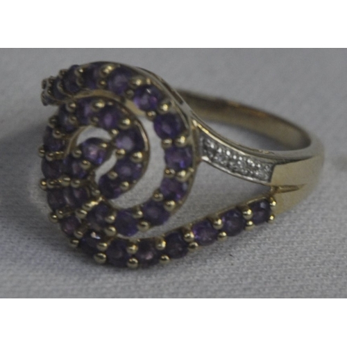 266 - 9ct GOLD RING SET DIAMONDS AND PRECIOUS STONES SIZE N (3.2g)