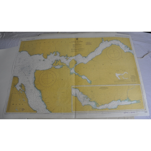 301 - COLLECTION OF MAPS OF SOUTHERN ENGLAND PRINTED IN 1970s, 80s AND 90s