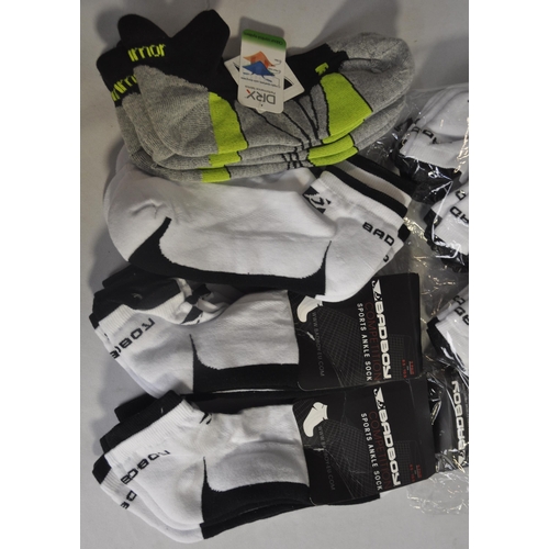 323 - 6 PACKS OF 3 PLUS 2 PAIRS BAD BOY BLACK/WHITE ANKLE SOCKS & PACK OF 2 KARRIMOR ANKLE SOCKS. SIZE... 