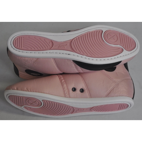 360 - 3 PAIR WOMEN'S NIKE HIJACK MID PINK GLAZE/BLACK SHOES (SIZE UK4/37.5) - NEW & BOXED (A38)