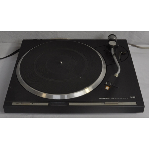 385 - PIONEER TURNTABLE