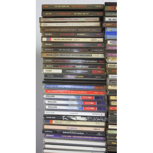 387 - QUANTITY OF COMPACT DISCS