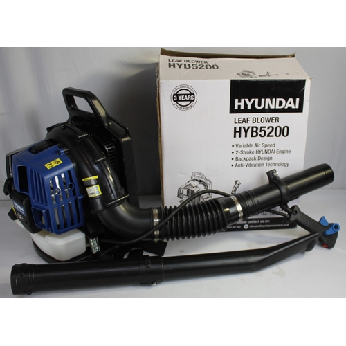 77 - HYUNDAI HYB5200 PETROL LEAF BLOWER