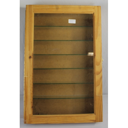 81 - PINE SINGLE DOOR MODEL DISPLAY CABINET