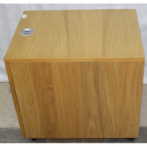 106 - LIGHT OAK FINISH 3-DRAWER PEDESTAL WITH COMBINATION FOR LOCKING