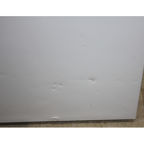 109 - INDESIT CHEST FREEZER