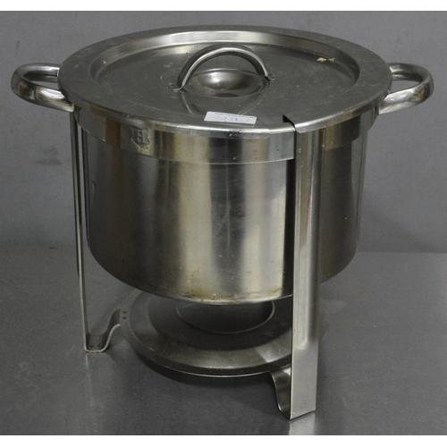 32 - 3 CHAFING DISHES / HOT FOOD TRAYS -2 STANDARD 1 CIRCULAR