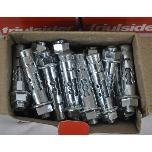 52 - 5 BOXES OF FRIULSIDER 16X65/10-M12 FIXINGS