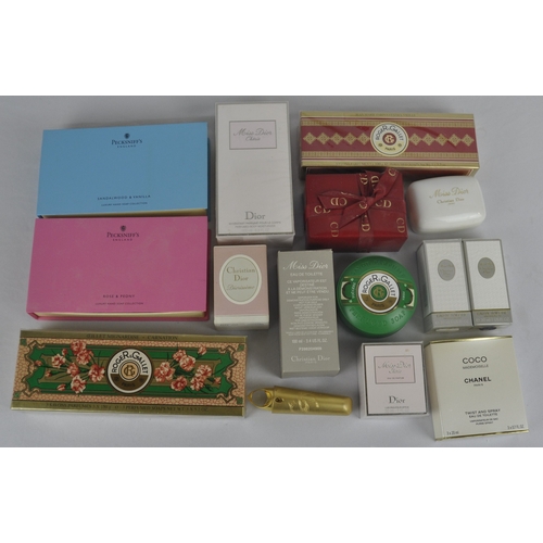 61 - VARIOUS PERFUMES AND SOAPS INCLUDING CHRISTIAN DIOR (1 BOTTLE MISSING FROM COCO CHANEL)