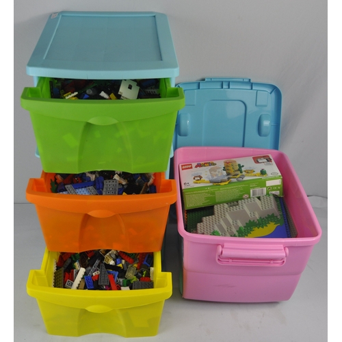 65 - PLASTIC DRAWER UNIT OF LEGO AND SMALL TROLLEY OF LEGO