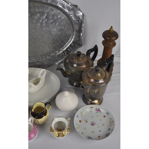 90 - MISCELLANEOUS INCLUDING 2 LONDON TRANSPORT CATERING PLATES, LARGE PEPPER GRINDER, TRAY AND CASE OF P... 