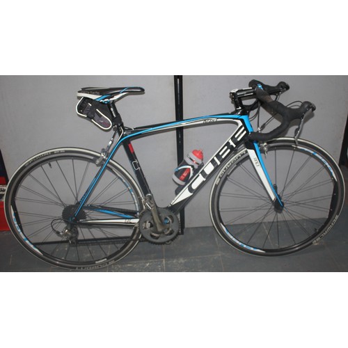 153 - CUBE AGREE GTC 20 SPEED RACING BIKE 56CM FROM PEDAL  TO SEAT POST - COMES WITH HELMET, PUMP, BR... 