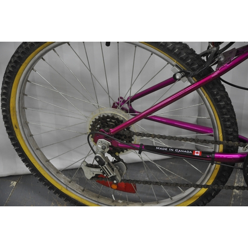 64 - MUDDY FOX DUAL SUSPENSION LADIES BIKE AND LASER ROBOTIC MOUNTAIN BIKE