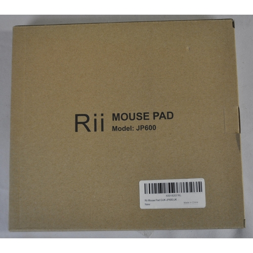 144 - 16 LARGE MAFITI MOUSE PADS AND 6 RII MOUSE PADS