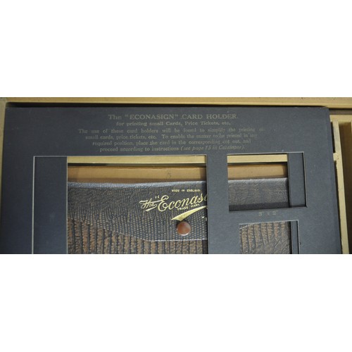 206 - THE ECONASIGN IMPERIAL OUTFIT PRINTING SET WITH BRASS HINGES ON BOX