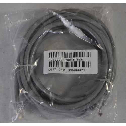 221 - BOX OF 100 CAT 5E ETHERNET CABLES (4M)