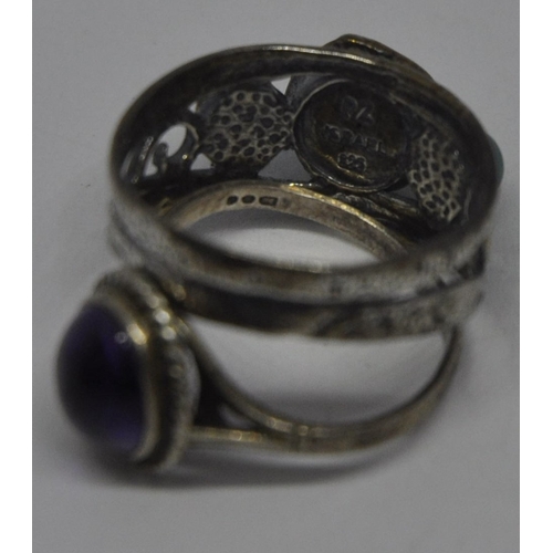 290 - 2 SILVER, STONE SET RINGS 7.4g