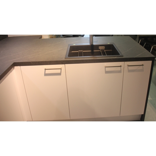 6 - FITTED CORNER KITCHEN DISPLAY WITH NEFF INDUCTION HOB, SINK WITH MIXER TAPS, NEFF EXTRACTION HOOD, B... 