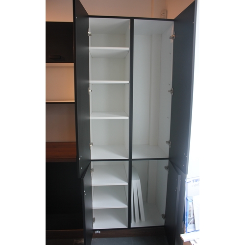 10 - FITTED DISPLAY UNIT COMPRISING BASE UNITS, WALL CUPBOARDS FITTED PLATE RACKS AND UPRIGHT CUPBOARDS

... 