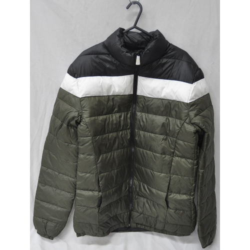 116 - 4 NEW PUFFA JACKETS - SIZE S