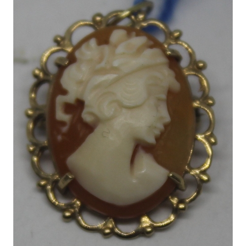 244 - FULLY HALLMARKED 9ct GOLD SHELL CAMEO BROOCH (2.8g)