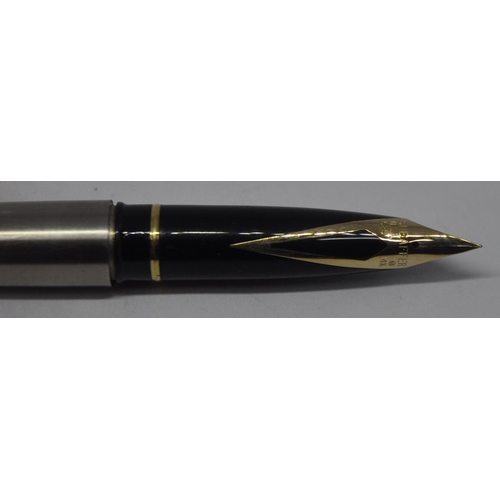 261 - 14CT GOLD NIBBED 585 SHEAFFER PEN