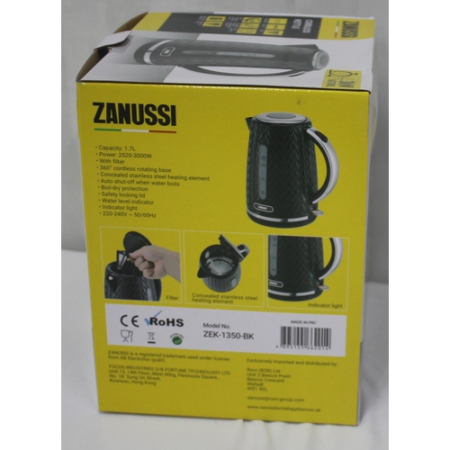 9 - 2 x ZANUSSI KETTLES