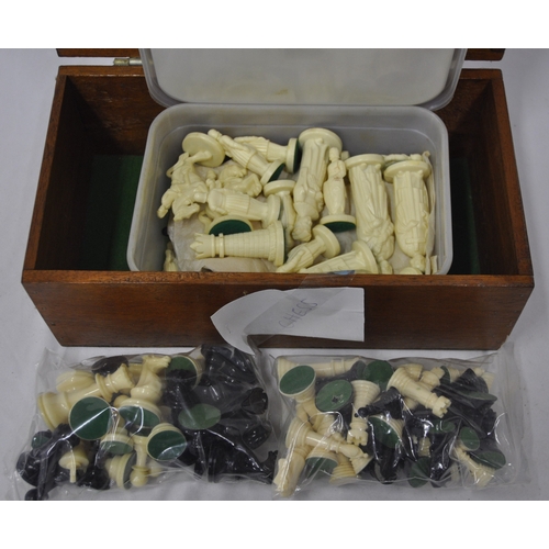 71 - TRAVEL CHESS SET AND VARIOUS PIECES